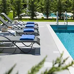 Cypress Garden Hotel