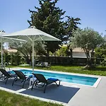 Hotel Cypress Garden