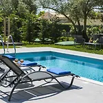 Cypress Garden Hotel 3*