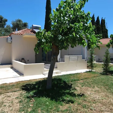 Cypress Garden 3* Mousata