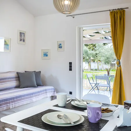 Cypress Garden 3* Mousata