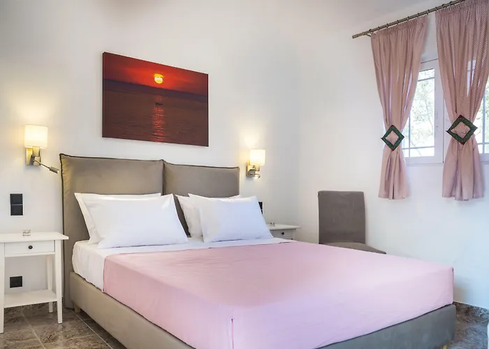 Cypress Garden 3*