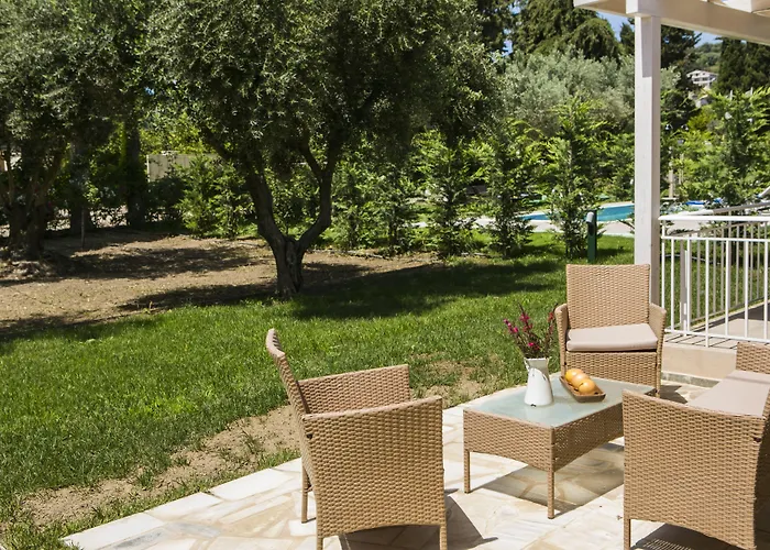Cypress Garden Hotel Mousata
