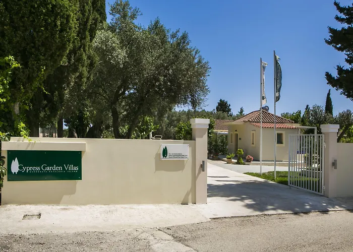 Cypress Garden Hotel Mousata