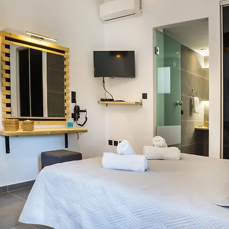 Cypress Garden Hotel