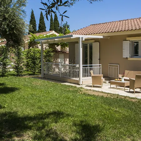 Cypress Garden Mousata