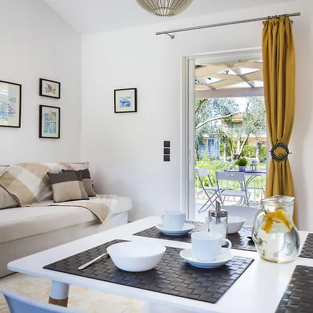 Cypress Garden 3* Mousata